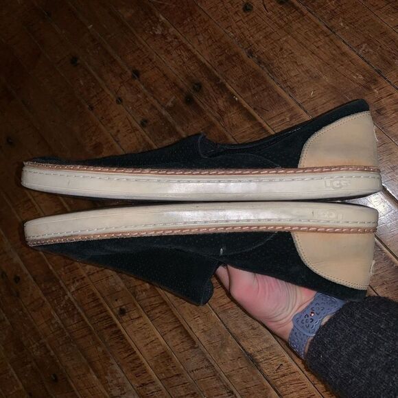 Uggs black slip on size 12 perforated ortho comfortable shoes - Picture 4 of 5